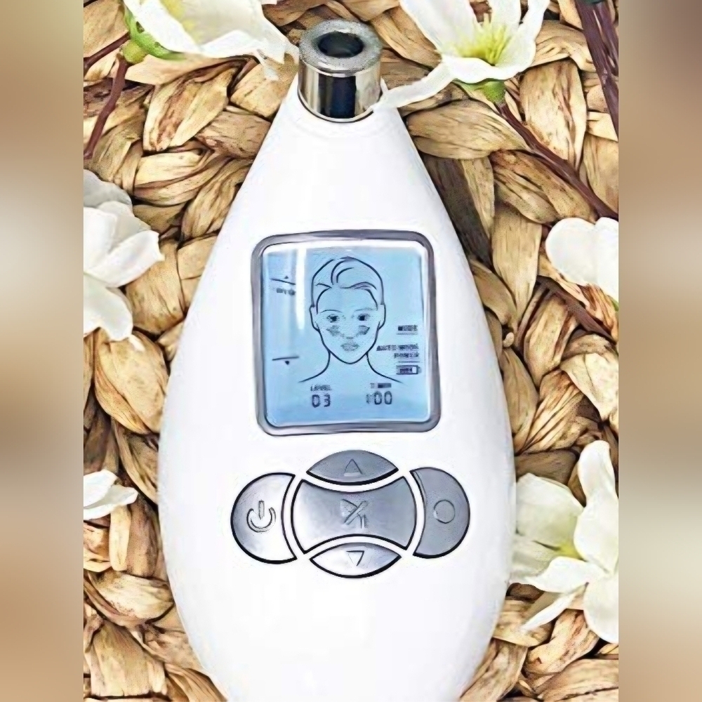 NWT, Microderm GLO Massage Tip, Medical-Grade Microdermabrasion Accessory - Picture 3 of 4